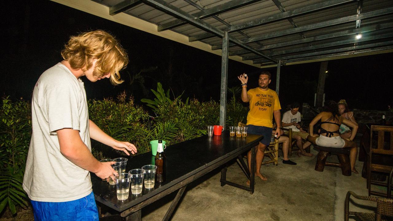 באן תאי Love Station Hostel מראה חיצוני תמונה