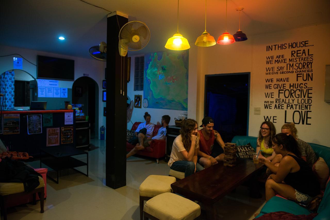באן תאי Love Station Hostel מראה חיצוני תמונה